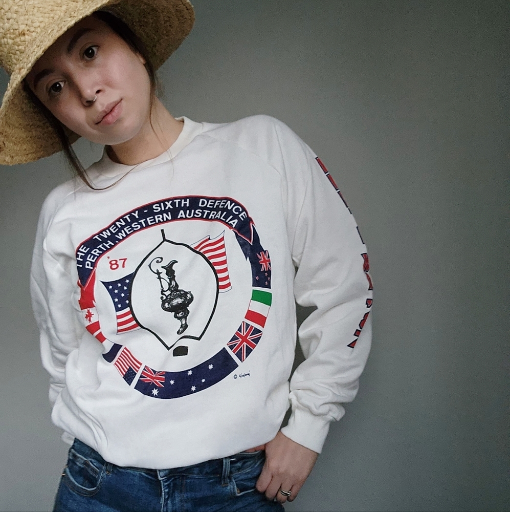 1987 Perth Austrialia sweatshirt